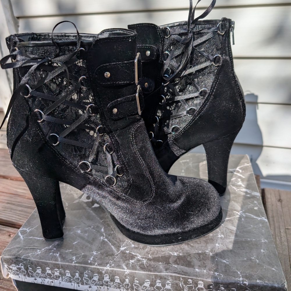 Demonia "Crypto-51" Ankle Boots